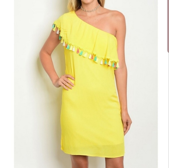 Dresscode Dresses & Skirts - Yellow One Shoulder Ruffle Tassel Dress
